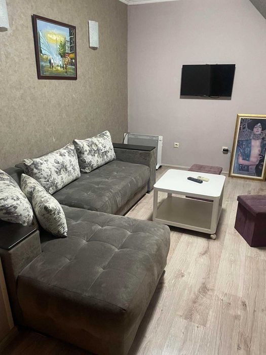 Апартамент идеален център за период от  5 месеца