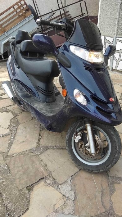 Продавам регистриран мотор