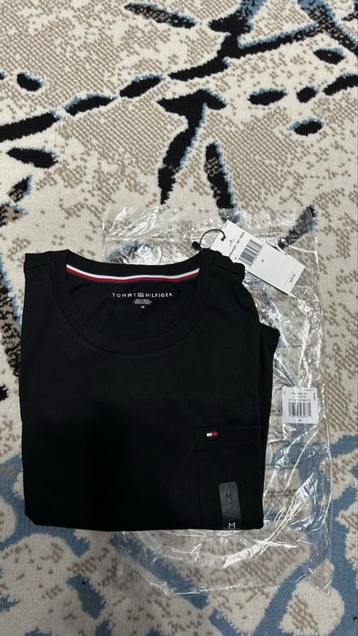 Футболка Tommy Hilfiger pocket tee. P-M.