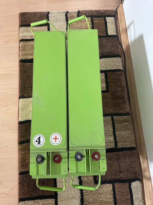 Vand baterii cu gel 12v 155ah