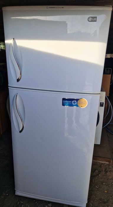 Продается холодильник