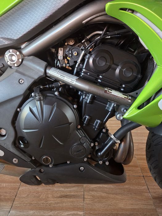 Vând Kawasaki er 6n A2
