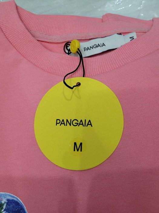 Женский спортивный костюм