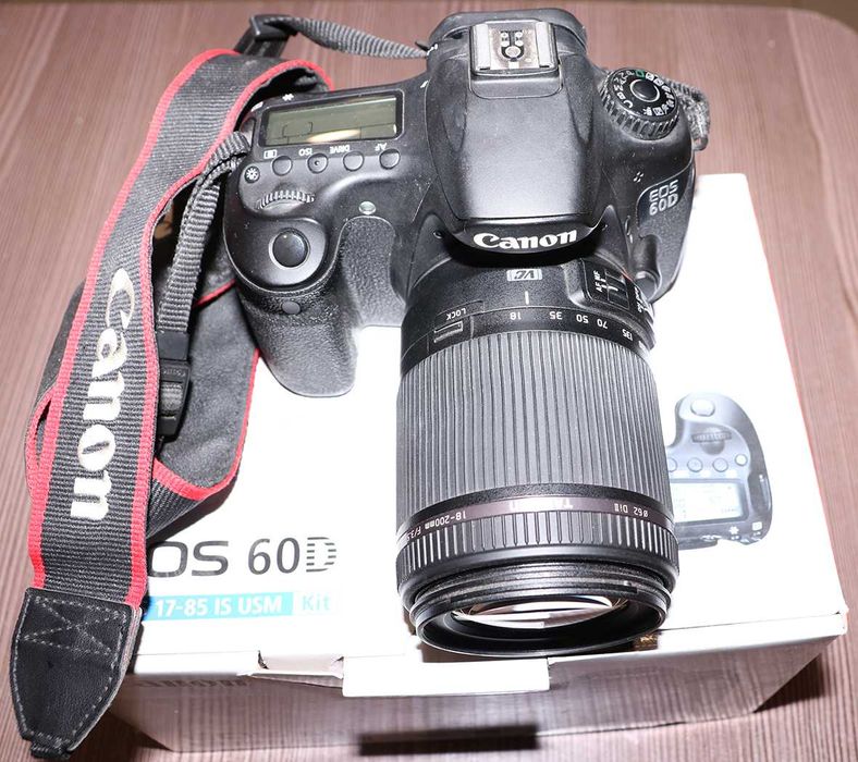 Фотоаппарат Canon 60D