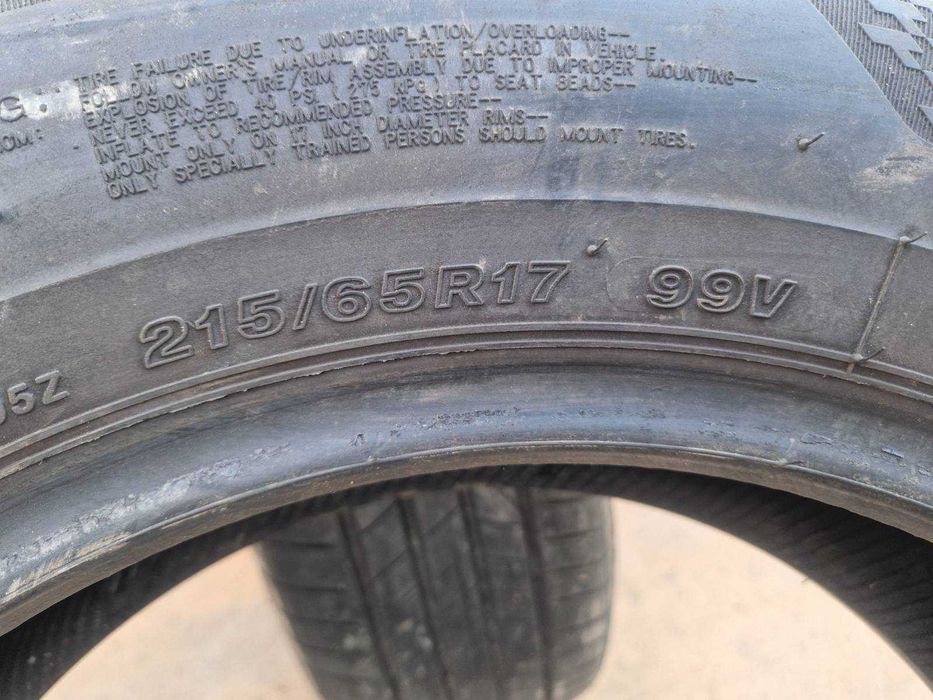 2 Bridgestone R17 215/65 Летни гуми  DOT0122