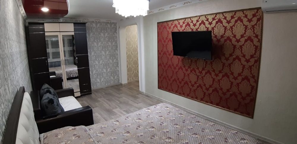 Час 1000 тенге Лермонтова 91