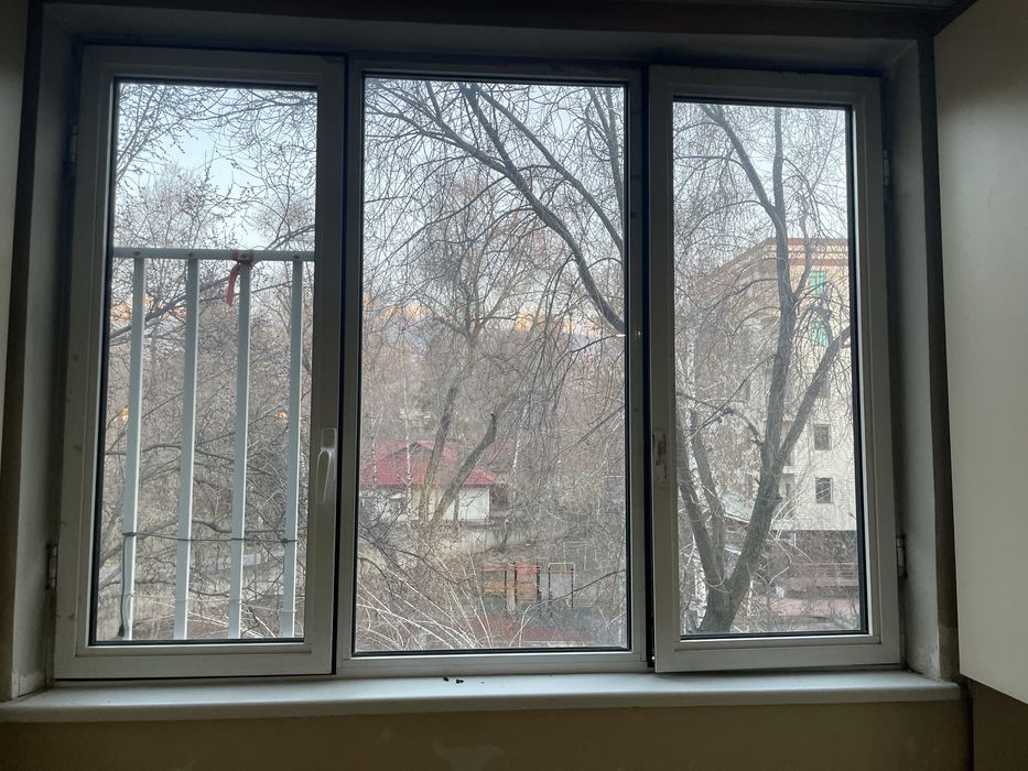 Оконные блоки б/ у