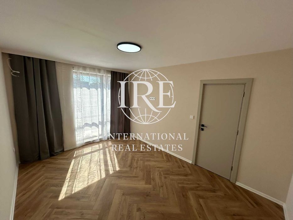 Продава се Тристаен апартамент в Варна, Възраждане 1 - 80 кв.м за 1019 €/кв.м - Снимка #5