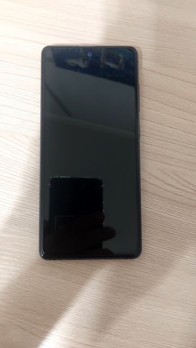 Продам самсунг S20 FE