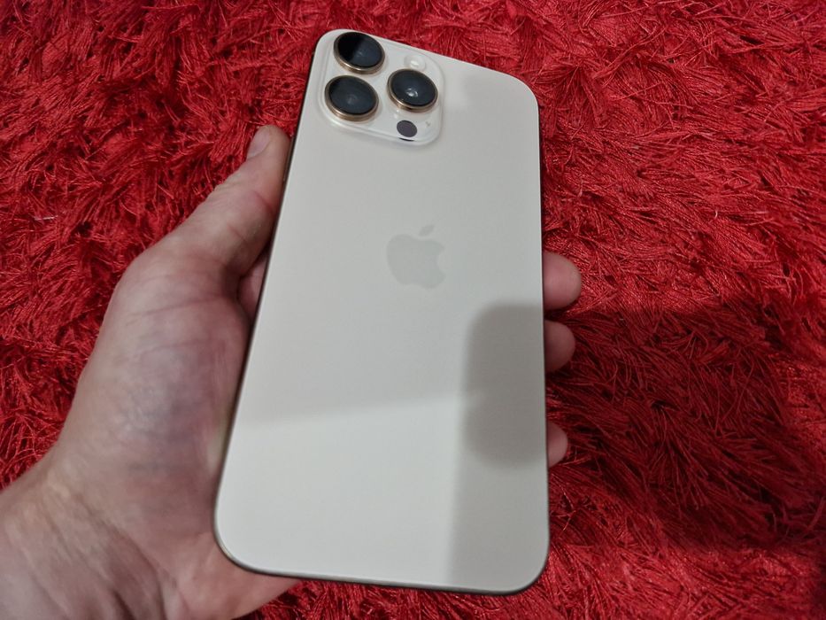 -Iphone 16Pro Max, ca Nou 256Gb 8Ram Desert Titanium impecabil bat:93%