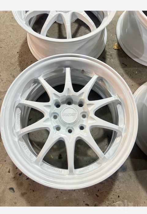 Rays Volk  CE28 Japan  R15 Universal