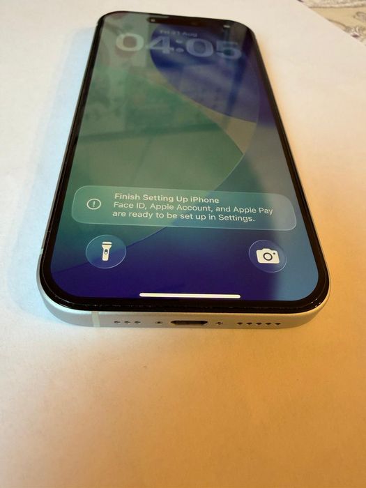 Apple  IPhone 15
