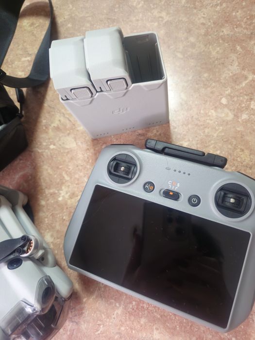 Новый Дрон DJI MINI 4 PRO FLY COMBO с гарантией!!!