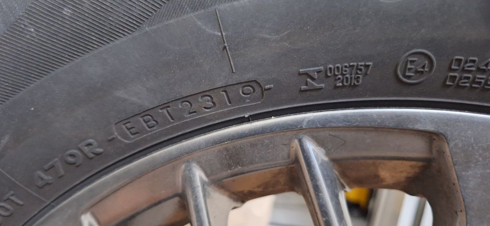 Летняя резина с дисками 245/65/17