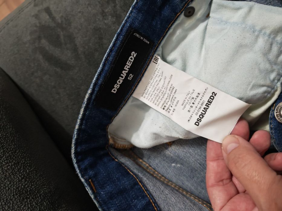 Blugi Dsquared mărimea 52 impecabili