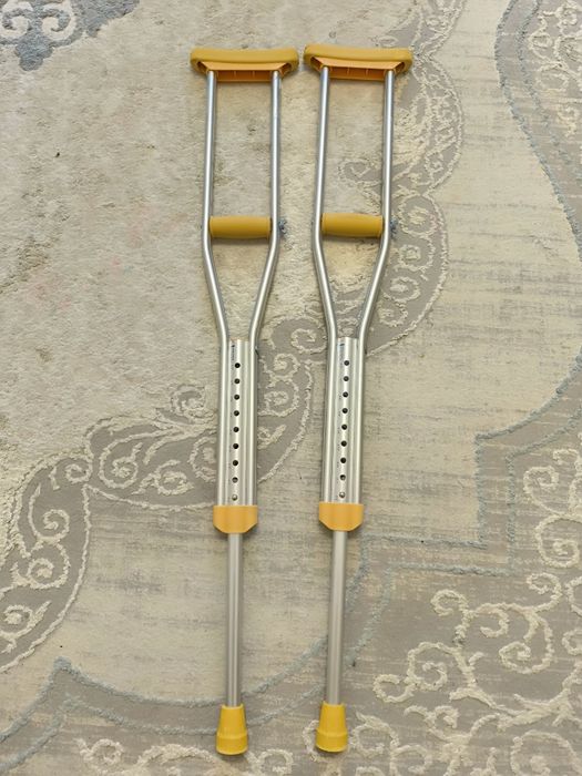 Продам костыли в отличном состоянии