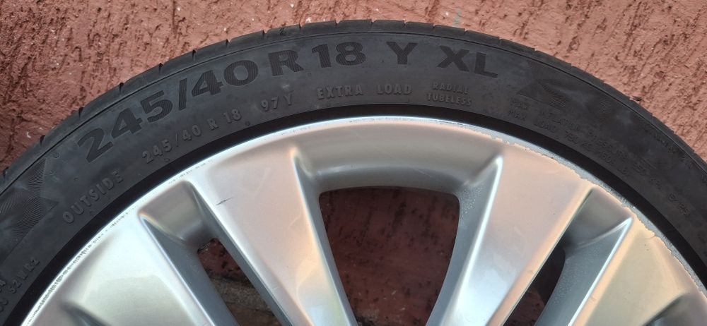 Гуми с джанти 18ки