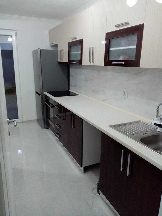 Дава се под наем Двустаен апартамент в София, Център - 68 кв.м за 561 € - Снимка #3