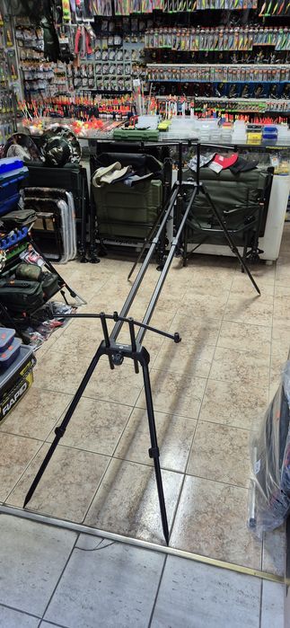 Стойка тип rod pod за 3 въдици KONGER