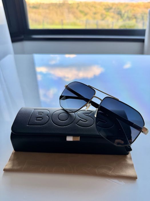 Слънчеви очила BOSS