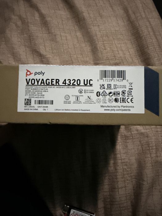 Casti Bluetooth/Wireless POLY VOYAGER 4320 UC