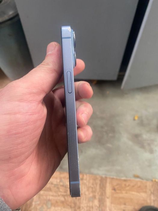 Продам iphone 14
