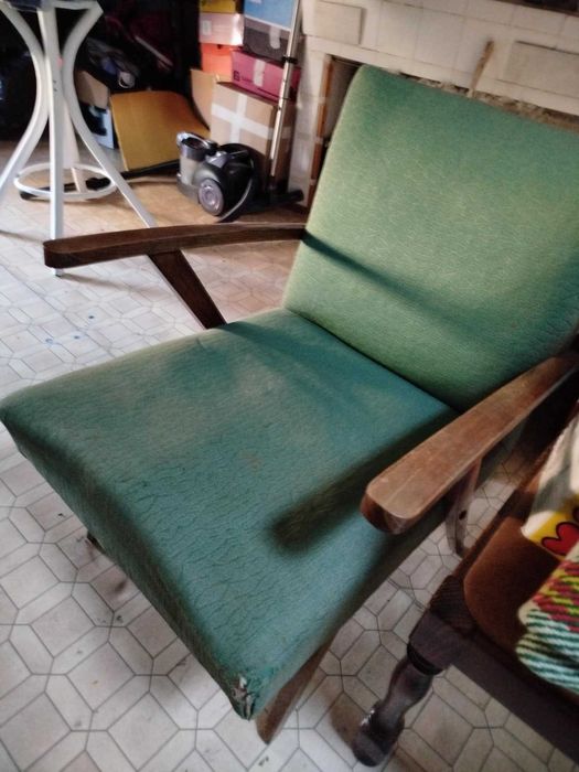 Ретро фотьойли, табуретка.