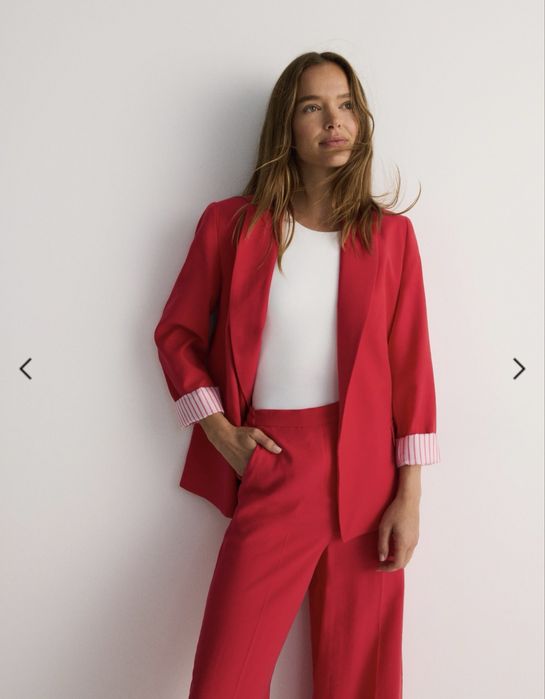 Червено Сако / блейзер Reserved