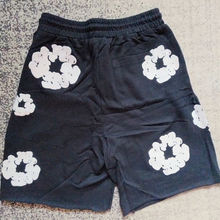 Pantaloni scurți Denim Tears (M) Noi cu eticheta