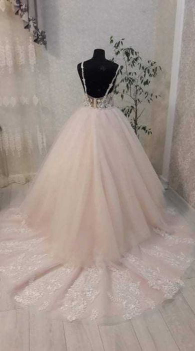 Rochie mireasa rose tip printesa cu trena