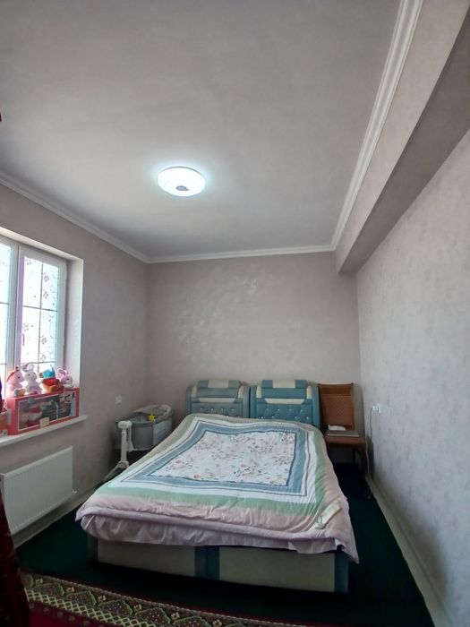 Kivartira sotiladi Gishtli 2 honali yangi zo'r