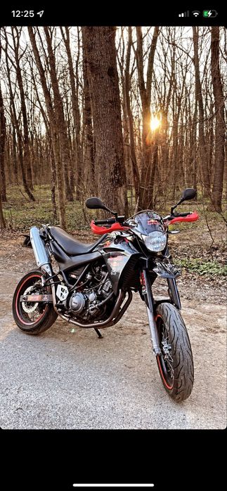 Yamaha XT660X+ top case - A2