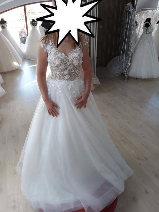 Vand rochie de mireasă