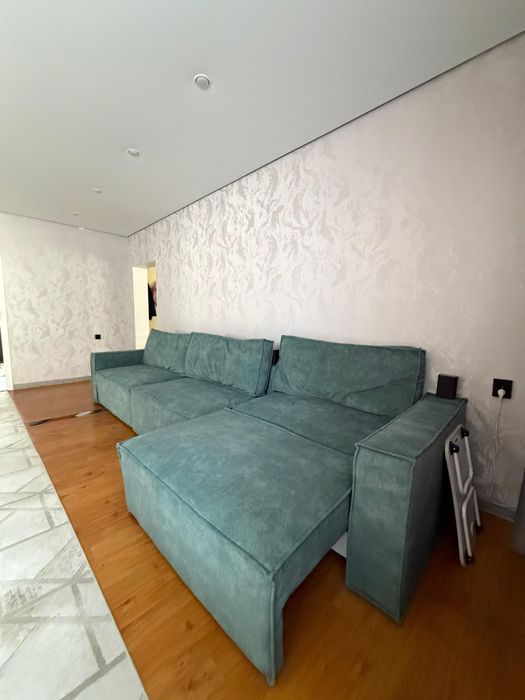 Продам диван в отличном состоянии