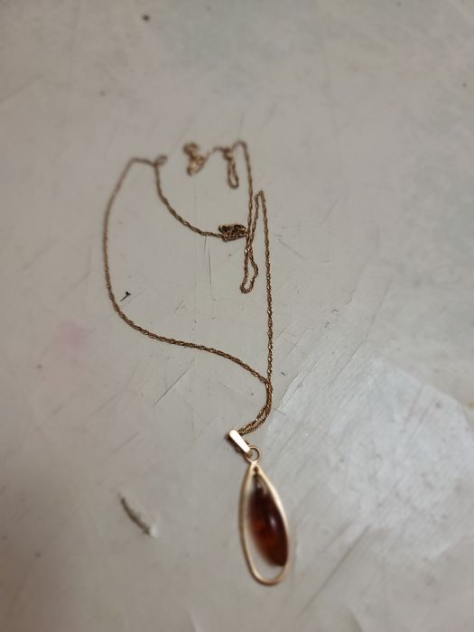 Тилла махсулотлари сотилади