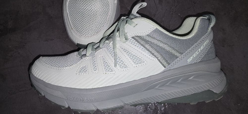 Маратонки Skechers 39номер