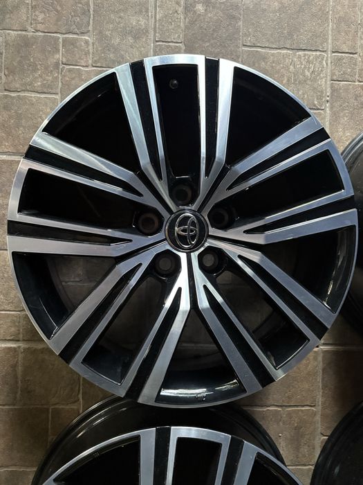 Оригинални джанти Toyota / Тойота 18" 5х114.3