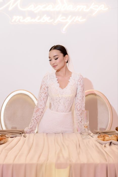 Свадебное кружевное платье