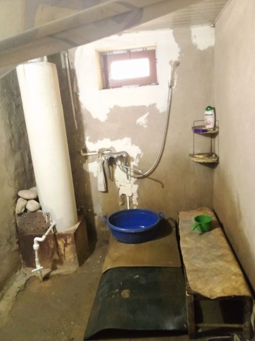 Xovli sotiladi  troyskida