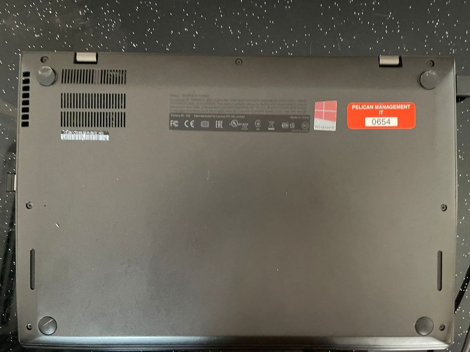 Продам ноутбук в отличном состоянии