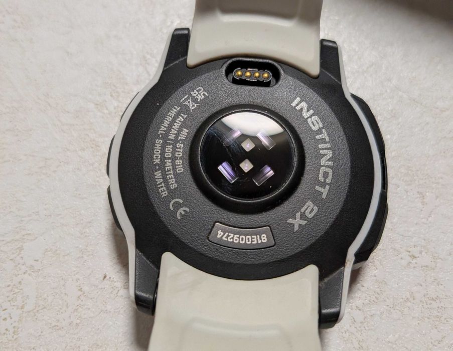 Смарт-часовник Garmin Instinct 2X Solar