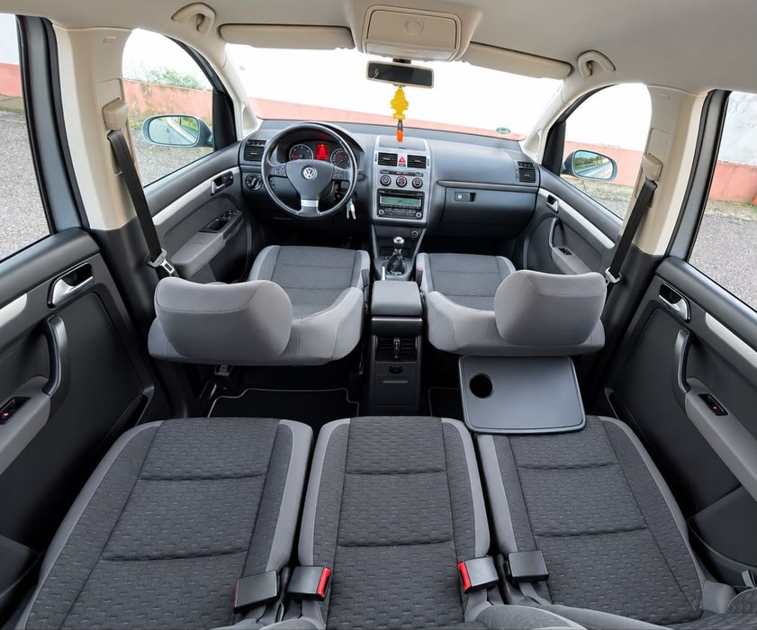 VOLKSWAGEN Touran 2009 — imagine 4