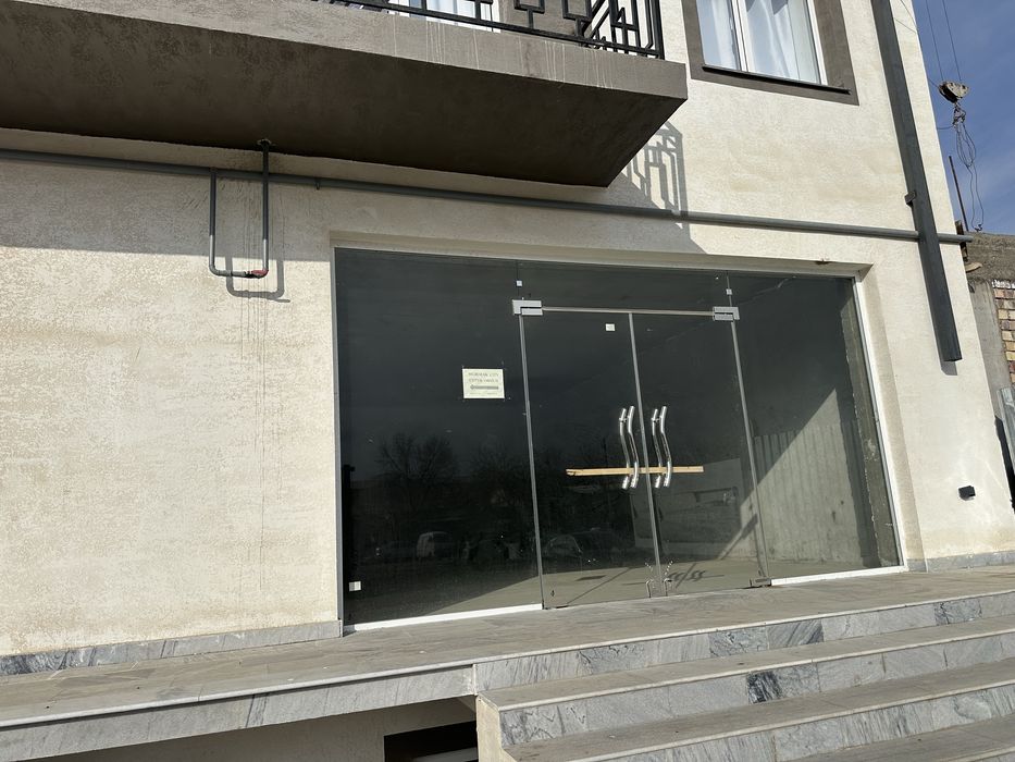 Муборакда Дукон Магазин ишарага берилади