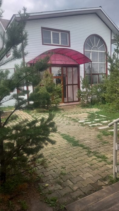 Сдам гостевой коттедж  рядом  озеро