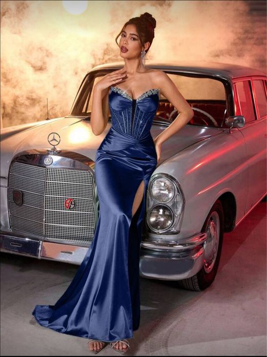 Бална рокля  М размер