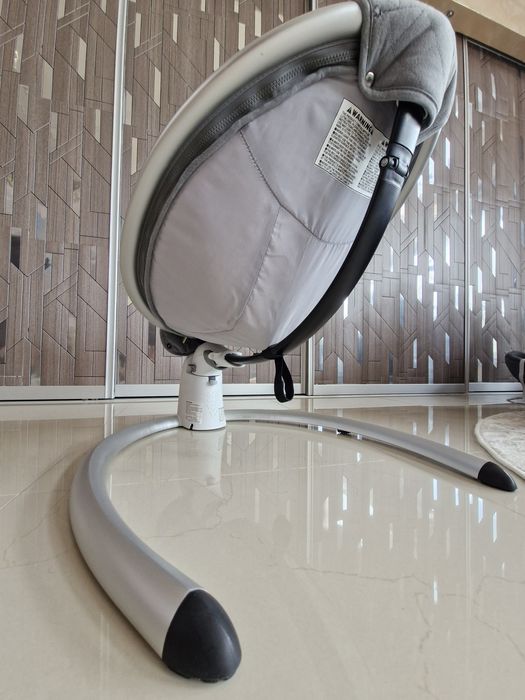 Leagan bebelusi Hot Mom