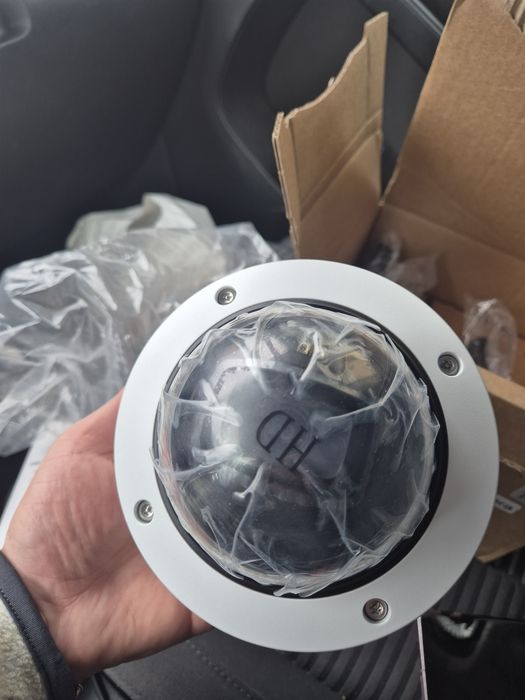 Vand Axis M3216-Live Dome Camera