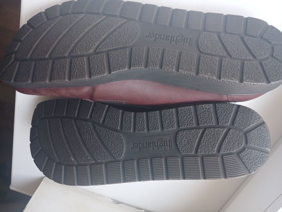 Мужская.     обувь