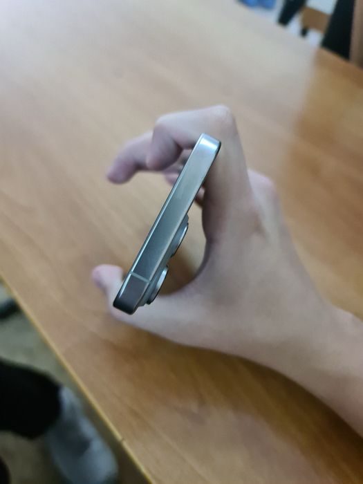 IPhone 16 pro 128gb