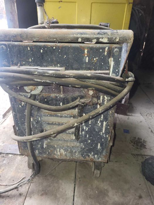 Сварочный выпрямитель (трансформаторный) 380.